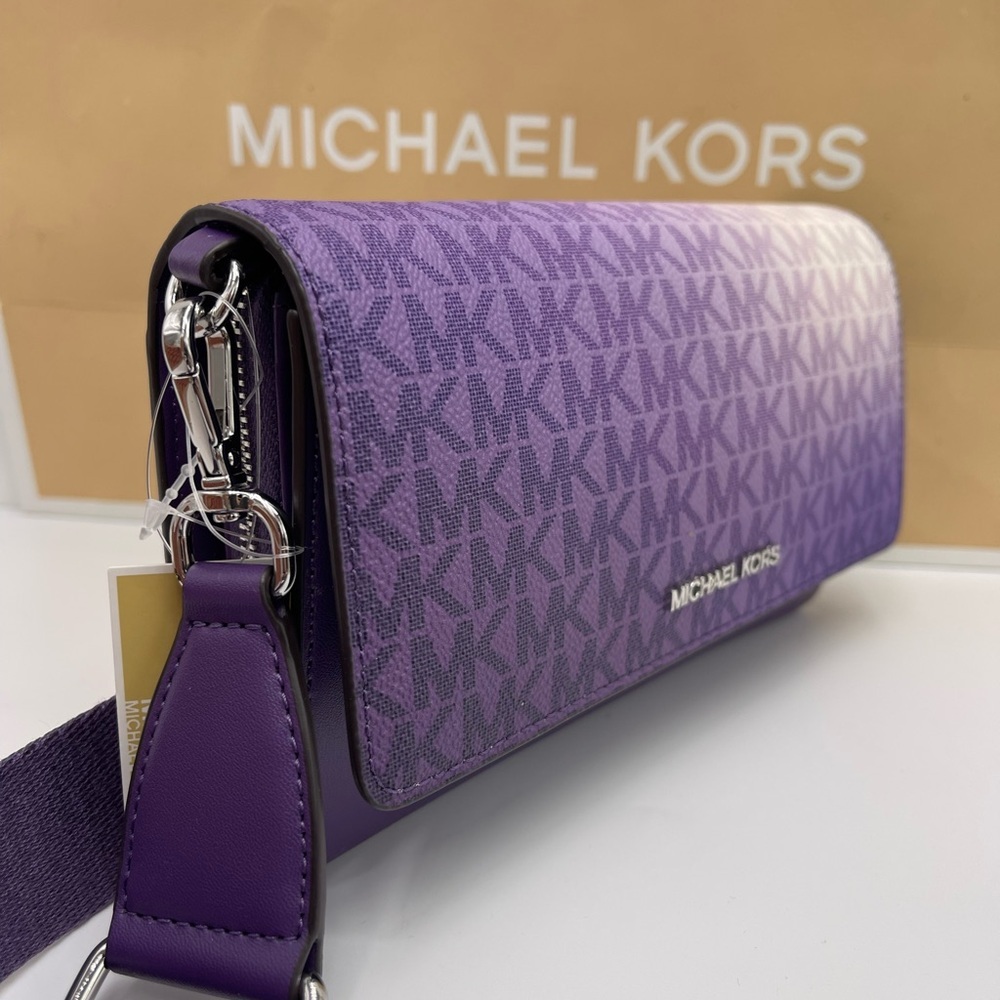 MICHAEL KORS Jet Set Large Ombré Signature Logo Crossbody Bag
Dark Purple 
NWT